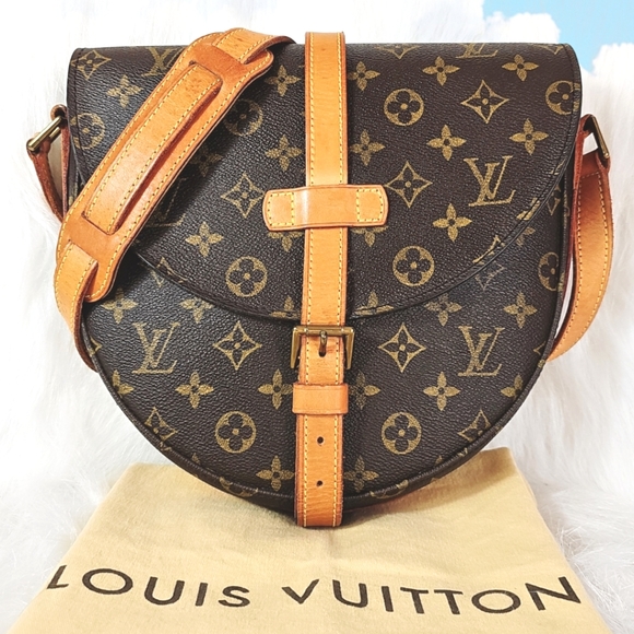 Louis Vuitton Handbags - 🔥😍Beautiful Condition 😍 🔥 Authentic Louis Vuitton Chantilly GM Crossbody Bag